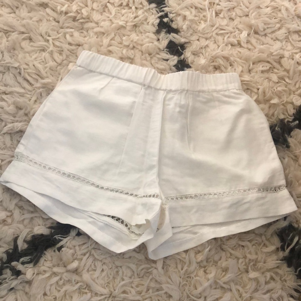 Bb Dakota am white shorts xs